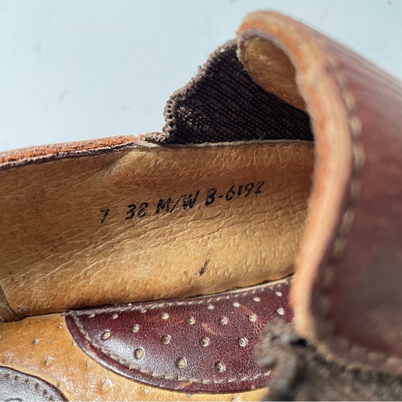 BORN Cognac Brown Leather Slip On Loafer Whipstitch Patina Moccasin Comfort Shoe - Picture 16 of 17